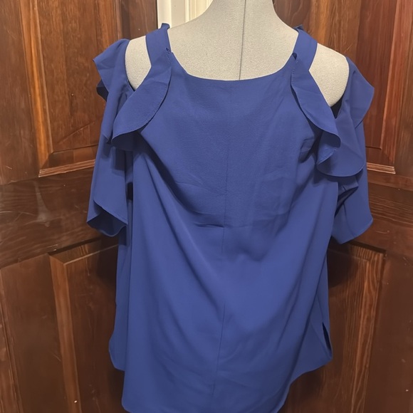 Umgee Ruffled Cold Shoulder Blouse - Picture 5 of 5